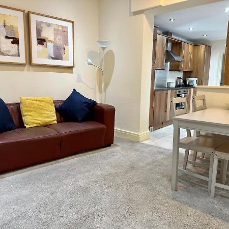 Villa Tithebarn Townhouse Poulton-le-Fylde Esterno foto