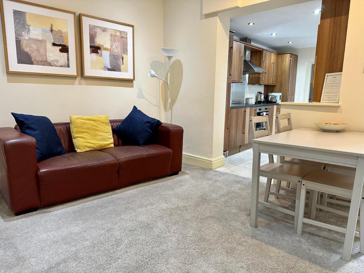 Villa Tithebarn Townhouse Poulton-le-Fylde Esterno foto